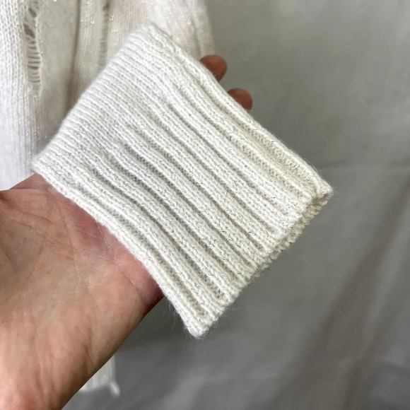 Arizona Jeans Cold Shoulder Destructed Metallic Sweater Size Medium - Picture 5 of 11